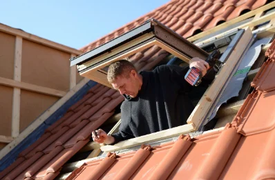 Pose de fenêtres de toit Velux au Busseau